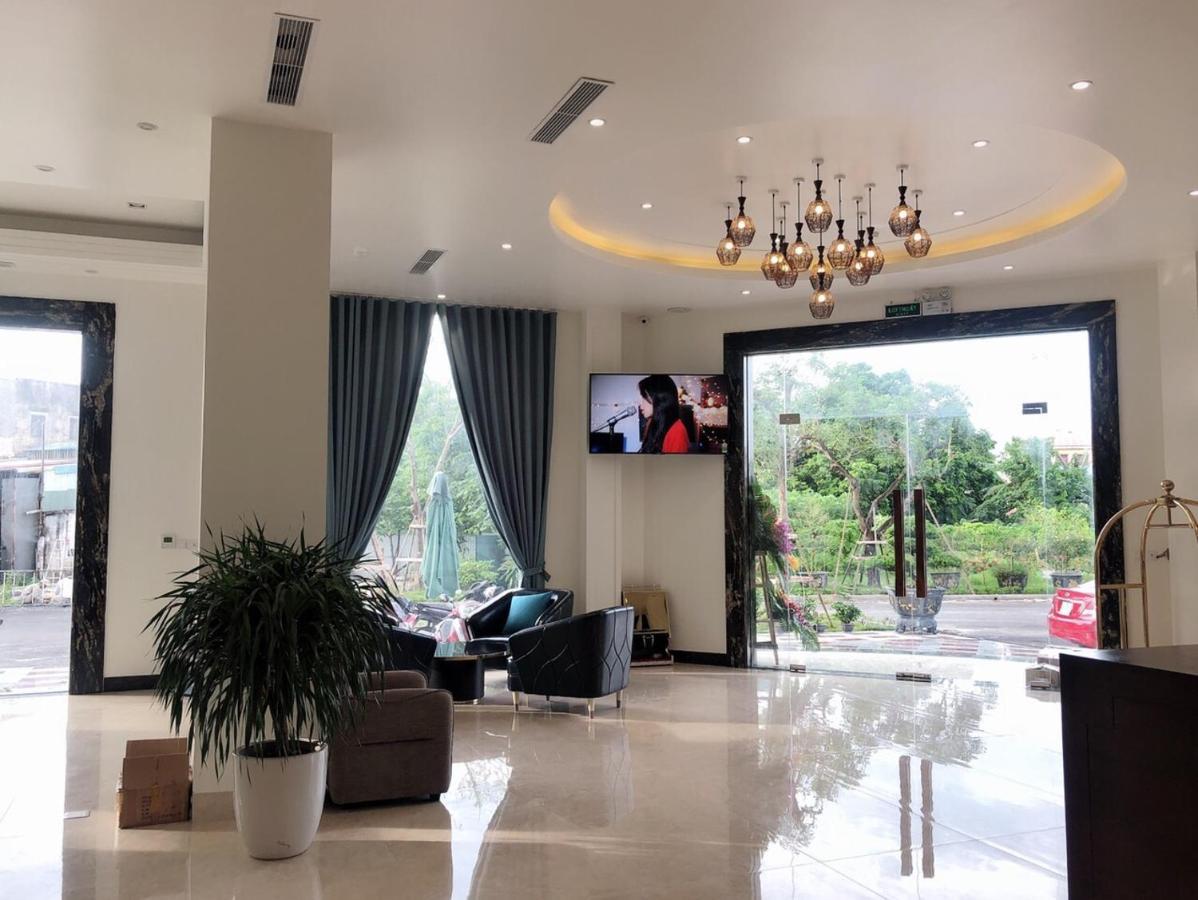 Lotus Hotel&Apartment Hai Phong Buitenkant foto