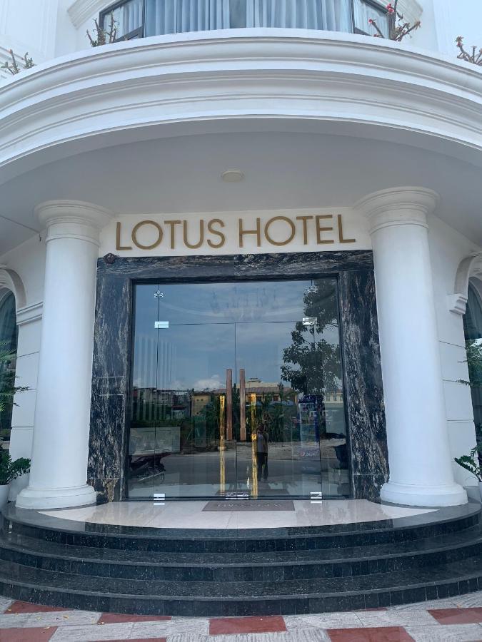 Lotus Hotel&Apartment Hai Phong Buitenkant foto