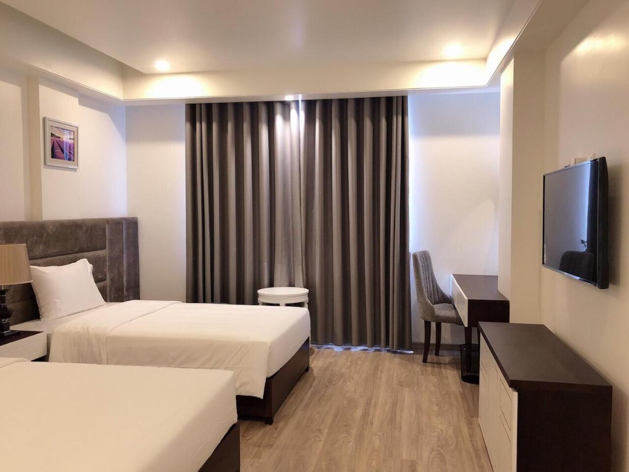 Lotus Hotel&Apartment Hai Phong Buitenkant foto